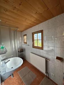 Koupelna v ubytování Chalet Astrid + 29 fotografií