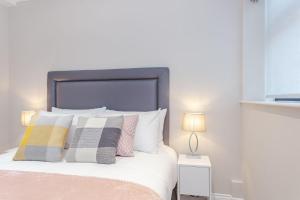 Cleveland Residences Farringdon客房内的一张或多张床位