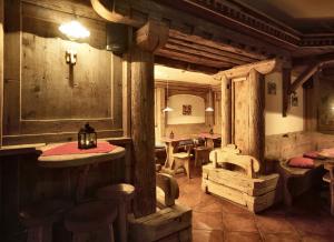 Posezení v ubytování Hotel Majon Miramonti
