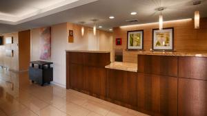 a large kitchen with a large counter top at Best Western View of Lake Powell Hotel in Page