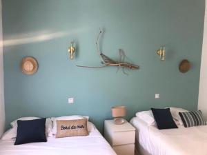 Zdjęcie z galerii obiektu Villa Terra Casanova pieds dans l'eau à 20 mn d Ajaccio w mieście Villanova