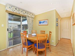 Φωτογραφία από το άλμπουμ του Sea-esta WIF Foxtel Pet Friendly σε Goolwa South
