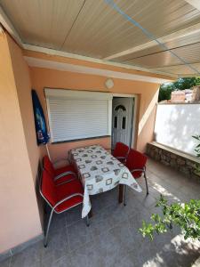 Posezení v ubytování Apartments and rooms by the sea Rovanjska, Paklenica - 14732
