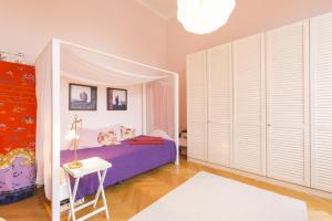 Cama o camas de una habitación en Deutsche Messe Zimmer - Private Apartments & Rooms Hannover City - room agency