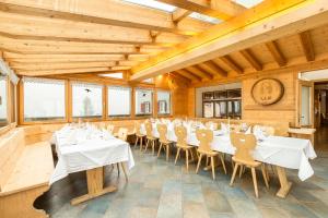 Restaurace v ubytování Heuberge