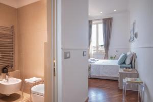Posteľ alebo postele v izbe v ubytovaní Your Home in Florence next to the central train station