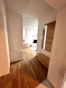 Zdjęcie z galerii obiektu AB Apartment Moderne Zweizimmerwohnung w Villach