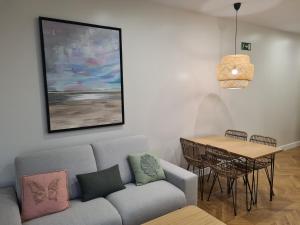Posedenie v ubytovaní OIKOS APARTAMENTOS TURÍSTICOS