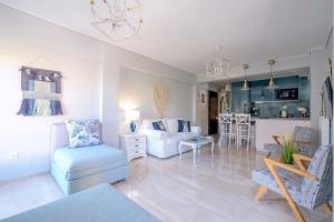 Posedenie v ubytovaní Beach luxe in Glyfada, Athens riviera by GHH