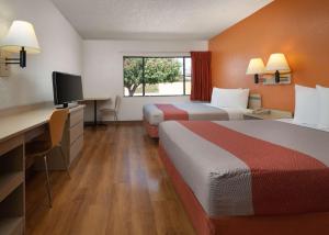 Gallery image of Motel 6 San Simeon, CA - Hearst Castle Area in San Simeon +36 photos