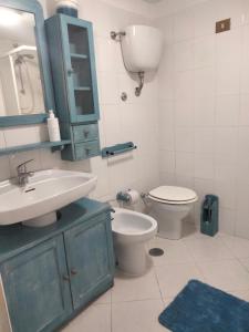 Ванная комната в ZÍ MARIO Suite degli Ospiti - Roma Ostia Antica