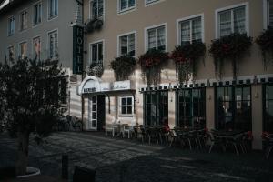 Budova, kde se hotel nachází