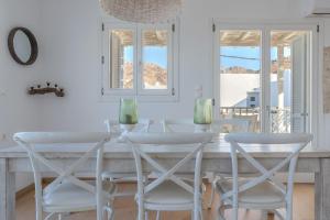 Fotografie z fotogalerie ubytování Uno Luxury Apartment with Sea view v destinaci Livadia
