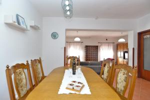 Posedenie v ubytovaní Apartment Prostin 1168