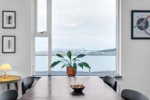 Fotografie z fotogalerie ubytování Lovely 2-bedroom Apartment - Great Ocean View! v Reykjavíku