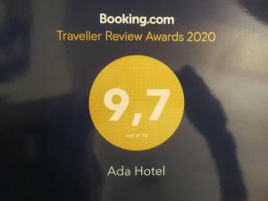 Certifikát, hodnocení, plakát nebo jiný dokument vystavený v ubytování Ada Apartments