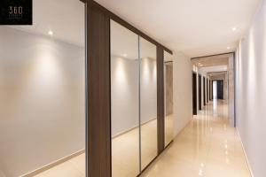 PietàにあるSeafront, Designer APT with Private Terrace & WIFI by 360 Estatesのギャラリーの写真