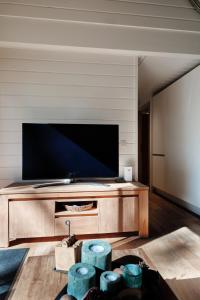 TV in/ali zabaviščno središče v nastanitvi Chalet D'un Ami