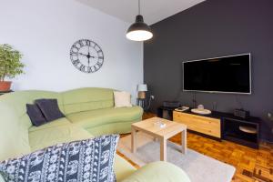 TV a/nebo společenská místnost v ubytování Apartment Suzy