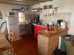 Zdjęcie z galerii obiektu Casa Isabel, naturaleza y descanso en la serranía. w mieście Jubrique