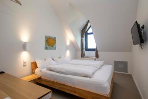 Кровать или кровати в номере Auberge au Mai