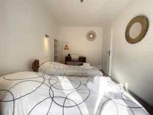Zdjęcie z galerii obiektu TRA3 - Centre ville Cannes, 3 pièces rénové w Cannes