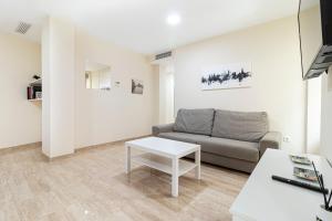 Część wypoczynkowa w obiekcie Allo Apartments Consistorio Centro 2 Habitaciones