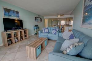 Μια τηλεόραση ή/και κέντρο ψυχαγωγίας στο El Matador 238 - Centrally located to all the amenities at El Matador