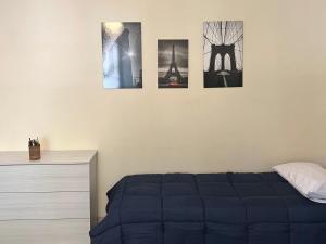 A bed or beds in a room at Palazzo Senesi