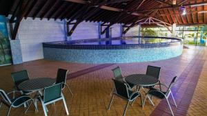 A piscina localizada em Hotel Golden Park Internacional Foz & Convenções By Nacional Inn ou nos arredores