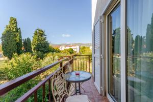 Balkón alebo terasa v ubytovaní Apartment Benzon