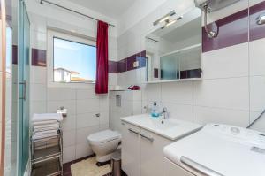 Kúpeľňa v ubytovaní Apartment Benzon