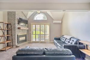 Billede fra billedgalleriet på Ellicottville Townhome about Half Mi to Slopes! i Ellicottville