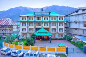 Splošen pogled na gorovje oz. razgled na gore, ki ga ponuja hotel