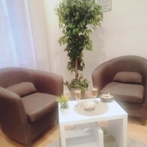 Posedenie v ubytovaní Diamond Apartman