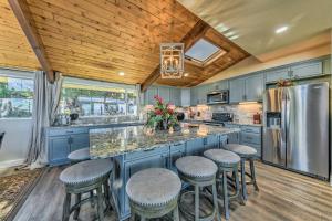Gallery image of Serene Alto Cabin with Mountain Views and Fire Pit! in Alto