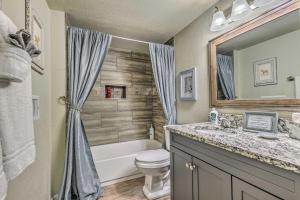 Gallery image of Serene Alto Cabin with Mountain Views and Fire Pit! in Alto