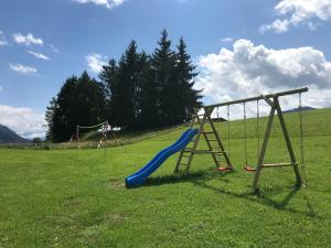 Herní místnost nebo prostor pro děti v ubytování Haus Romsicht Karinthië