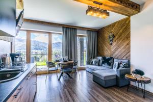 Posedenie v ubytovaní Apartament Butorowy Wierch
