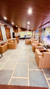 Setusvæði á Smuggler Resort By West Western Manali