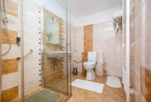 Koupelna v ubytování Hotel Boss