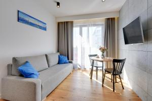 Televízia a/alebo spoločenská miestnosť v ubytovaní Apartments Jaglana with Parking & SPA