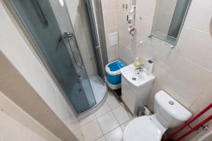 Kúpeľňa v ubytovaní Cosy Studio in University District-Free Parking with gate!