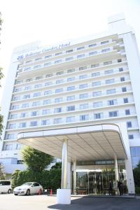 a view of the hotel colosseum facade at Bellevue Garden Hotel Kansai International Airport in Izumi-Sano