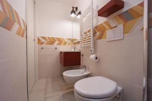 Bagno di Chiaia Stunning SeaView StudioFlat with 2 Terraces By HouseinNaples