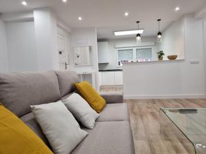 Część wypoczynkowa w obiekcie C01A01 Apartamento Moderno con vistas al mar