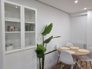 Zdjęcie z galerii obiektu C01A01 Apartamento Moderno con vistas al mar w mieście Santander