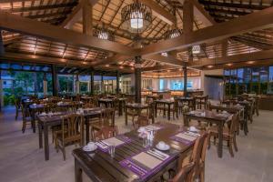 Restaurace v ubytování The Leaf Oceanside by Katathani - SHA Extra Plus
