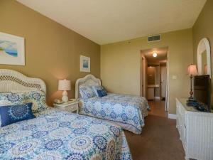 Cama o camas de una habitación en Surfside Resort