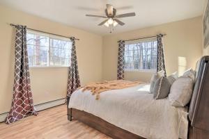 Gallery image of Spacious and Private Home with Lazy Mountain View in Palmer